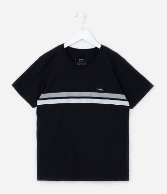 Camiseta Infantil com Listras e Etiqueta - Tam 05 a 14 Anos