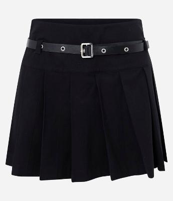 Short Saia em Alfaiataria Plissada com Cinto
