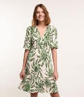 Vestido Curto em Viscose Texturizado com Estampa Floral - 1