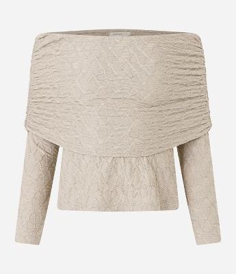 Blusa Ombro a Ombro Ajustada em Tecido Texturizado