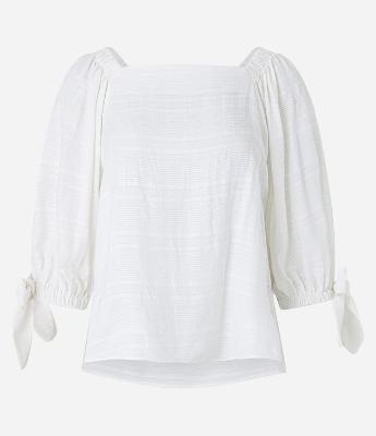 Blusa em Viscose com Padronagem de Listras e Amarração nos Punhos