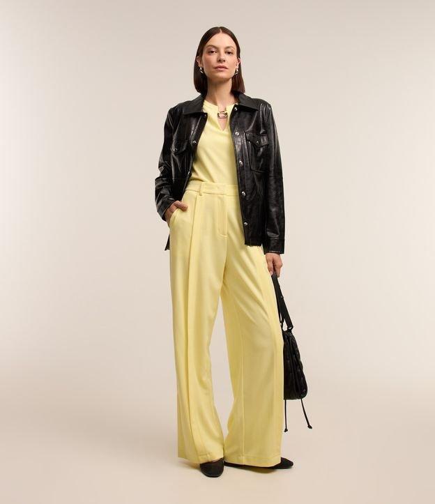 Calça Reta em Crepe com Cinto Fivela - 1