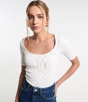 Blusa em Algodão Texturizada e Manga Curta - 2