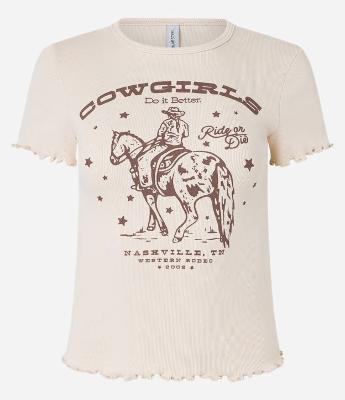 Blusa T-shirt em Ribana com Estampa Cowgirls do it Better