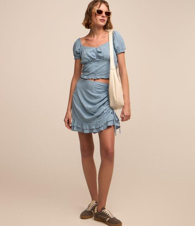 Blusa Cropped em Viscose com Textura e Botões Frontais - 2