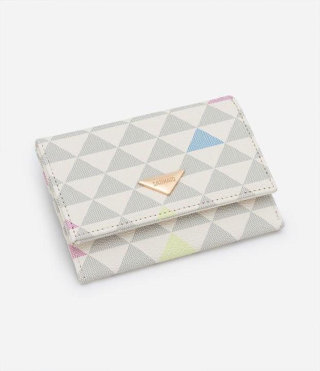Carteira Pequena Texturizada e com Estampa de Triângulos - 1