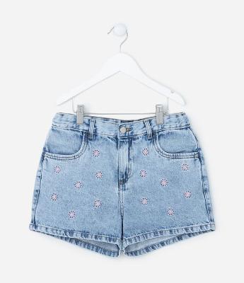Short Infantil em Jeans com Bordado Floral - Tam 5 a 14 anos
