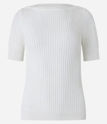 Blusa em Viscose com Recorte Oval nas Costas e Textura Canelada