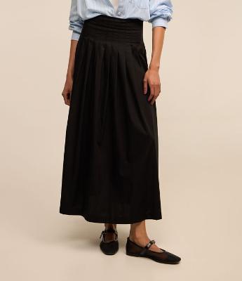 Saia Longa em Tricoline com Pregas