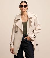 Trench Coat Curto em Gabardine com Abotoamento e Cinto - 3
