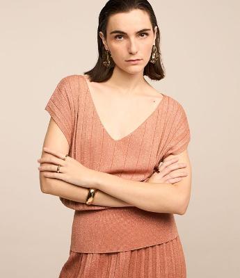Blusa em Viscose Plissada com Fio Metalizado