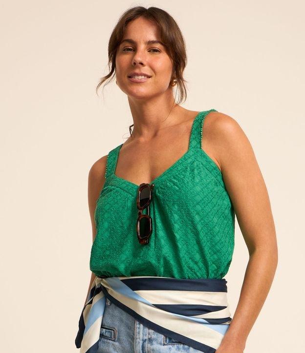 Blusa Curta em Laise com Miçangas nas Alças - 2