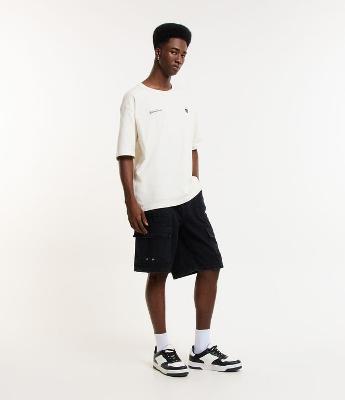 Bermuda Baggy em Jeans com Bolso Carpinteiro