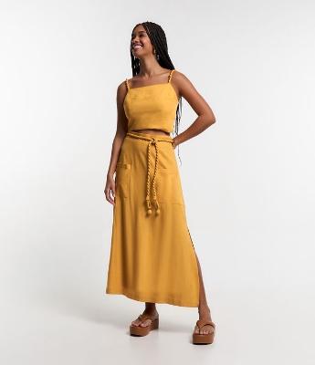 Saia New Midi em Linho e Viscose com Fendas e Cinto Corda