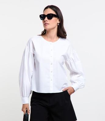 Camisa em Tricoline com Manga Bufante