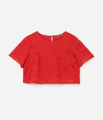 Blusa em Laise com Furinhos Curve & Plus Size