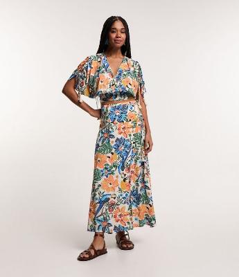 Saia Midi com Transpasse e Amarração Lateral