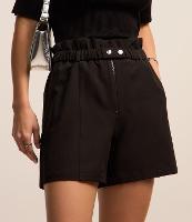 Short Alfaiatado com Cinto Elástico e Zíper Frontal - 1