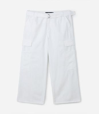 Calça Wide Leg em Sarja com Bolsos Cargo e Cinto Faixa Curve & Plus Size