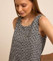 Blusa sem Manga em Airflow com Estampa Geométrica - 3