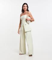 Calça Wide Leg Alfaiatada com Bolsos Faca e Pregas - 1