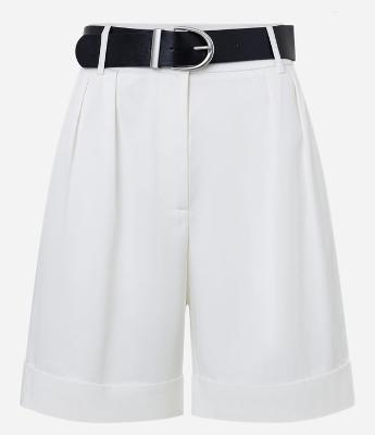 Bermuda Alfaiatada Cintura Alta com Cinto de PU