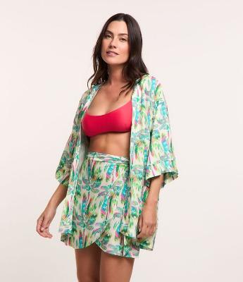 Saída de Praia em Viscose com Estampa Tropical
