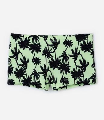 Sunga Boxer Infantil com Proteção UV e Estampa Coqueiros - Tam 5 a 14 anos