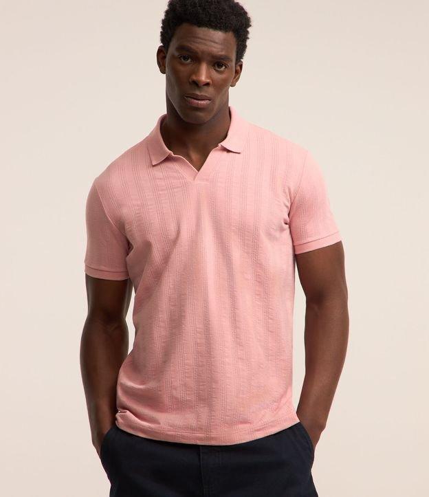 Camiseta Polo com Textura Canelada e Gola V - 1