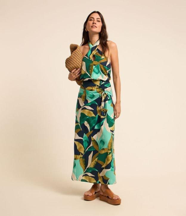 Blusa em Viscolinho com Estampa de Folhagem e Detalhe Transpassado - 2