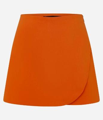 Short Saia Curto em Bengaline Transpassada Arredondada