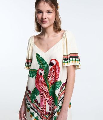 Vestido Curto em Viscose e Linho com Estampa Araras