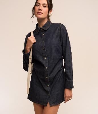 Vestido Jeans com Pregas nas Laterais e Abotoamento