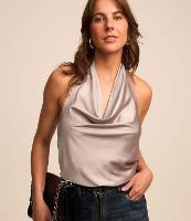 Blusa em Tecido Acetinado sem Manga com Decote Degagê - 2