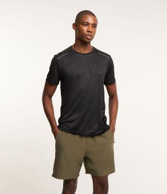 Camiseta Esportiva Tecnologia Dry com Estampa Heat Print