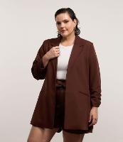 Blazer Alongado em Crepe Manga Puxadinha Curve & Plus Size - 2