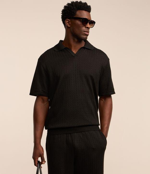 Camisa Polo em Tricô com Gola V - 1