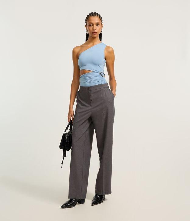 Calça Reta Alfaiatada com Bolsos e Frisos - 2