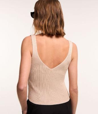 Blusa Sem Manga em Tricô Canelado com Fio Metalizado