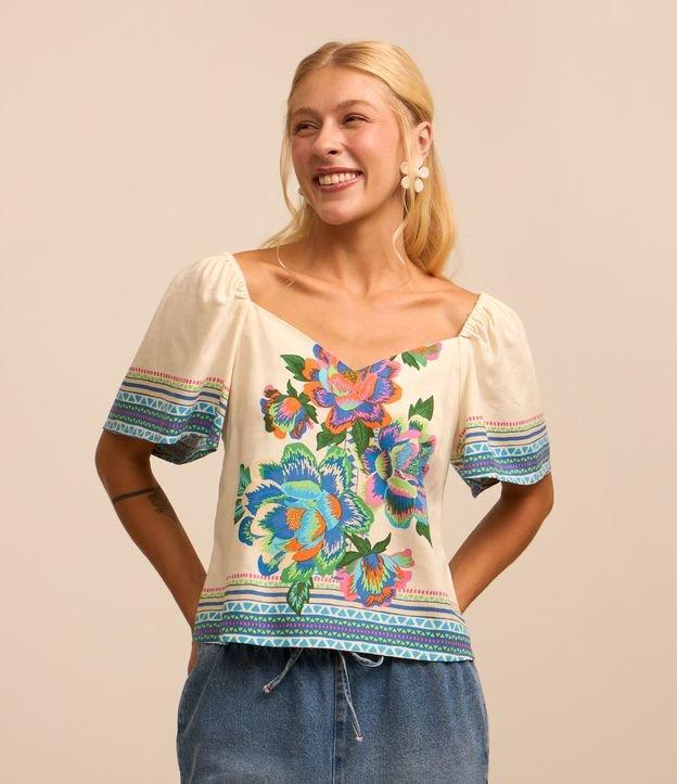 Blusa em Viscose e Linho com Estampa Floral - 2