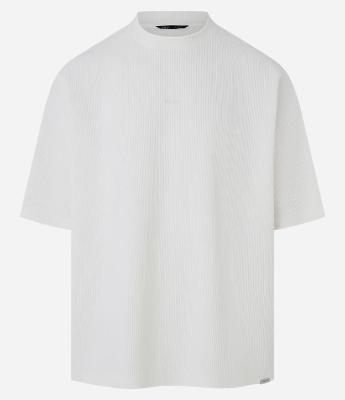 Camiseta em Cotelê com Bordado Lettering