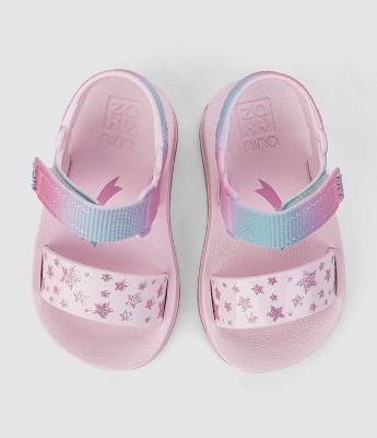 Sandália Infantil com Estampa Estrelinhas com Glitter Zaxy - Tam 19 a 27