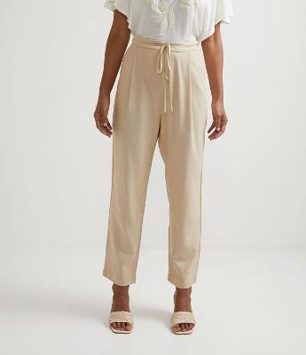 Calça Fluída em Viscolinho com Amarração na Cintura