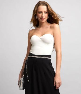 Blusa Tomara Que Caia em Crepe com Recorte no Busto