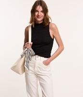 Blusa Texturizada com Decote Halter - 1