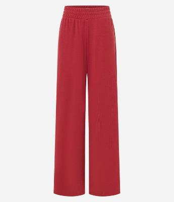 Calça Reta em Ribana Texturizada