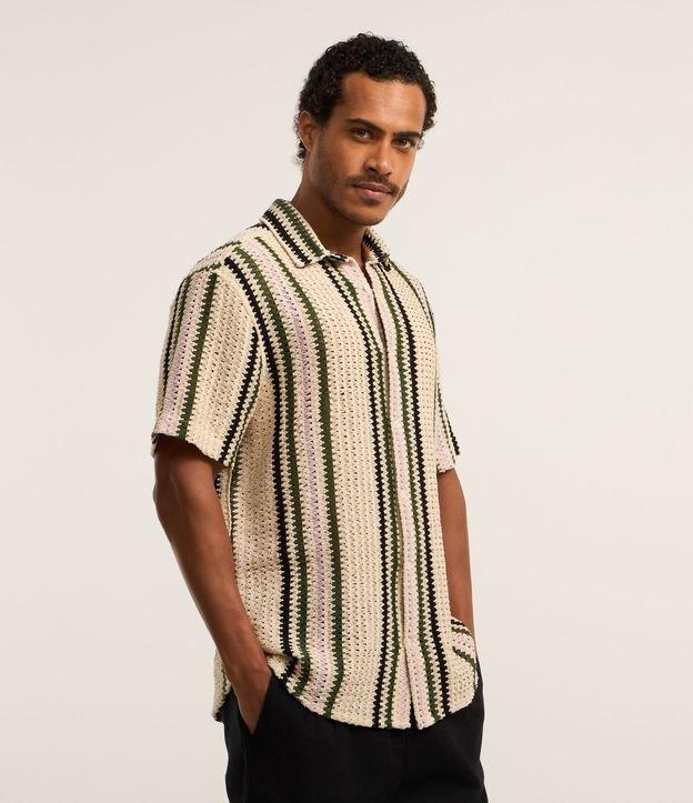 Camisa em Crochê Rustico com Textura e Listras Contrastantes - 3
