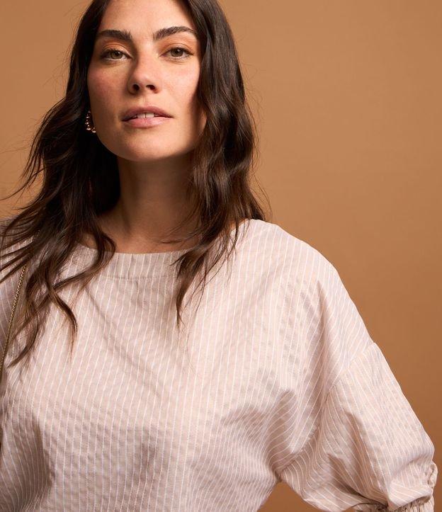 Blusa em Tricoline Listrado com Fio Tinto e Amarração nas Costas - 3
