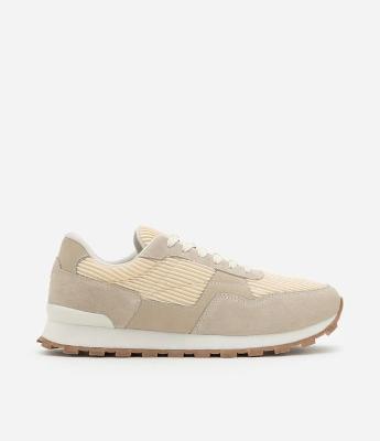 Tênis Jogging em Material Sintético com Textura