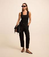 Calça Cenoura Alfaiatada com Elástico e Botões no Cós - 2